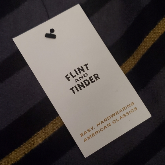 FLINT AND TINDER FLANNEL LINED WAXED TRUCKER JACKE - Picture 4 of 15